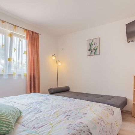 Apartment Enjoy And Relax Cres Exterior foto